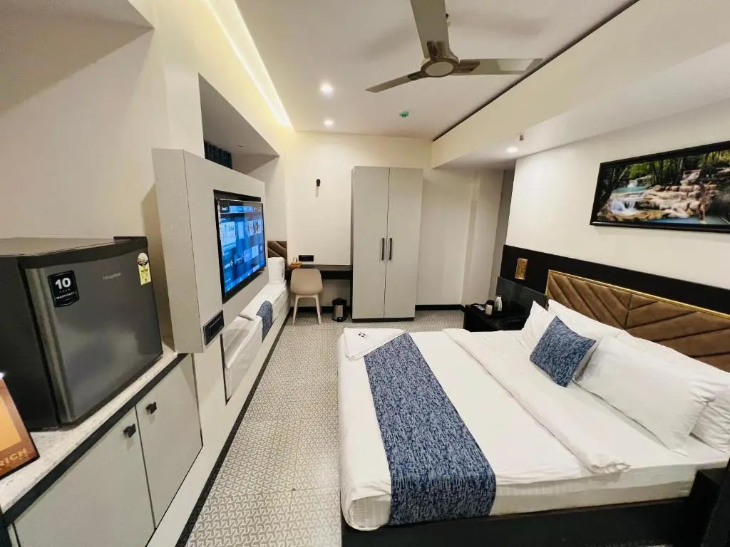 Photo - Rich Hotel Mumbai