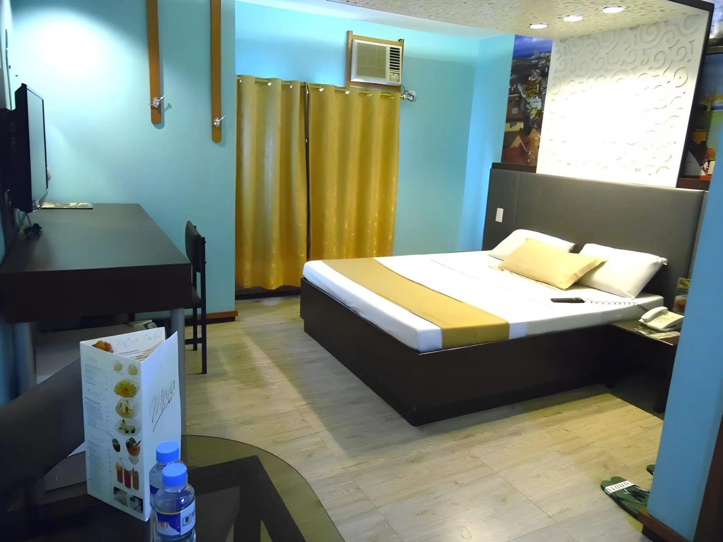 Photo - Eurotel Las Pinas