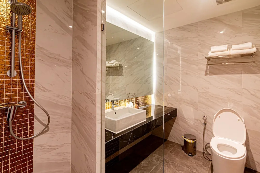 Photo - Frame Hotel Bangkok