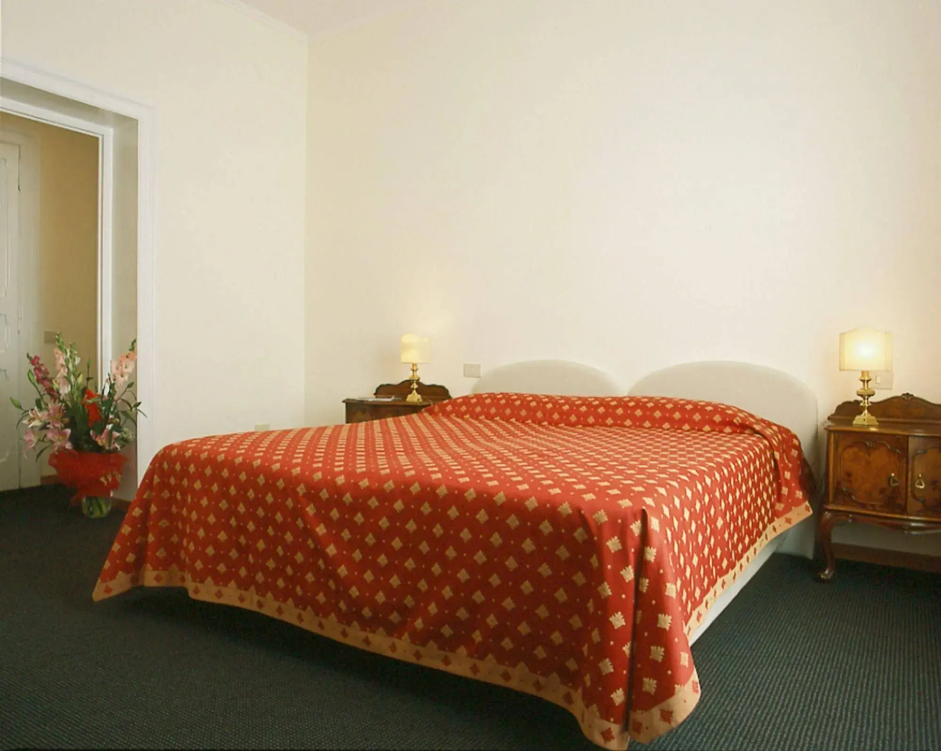 Photo - La Maison Royale