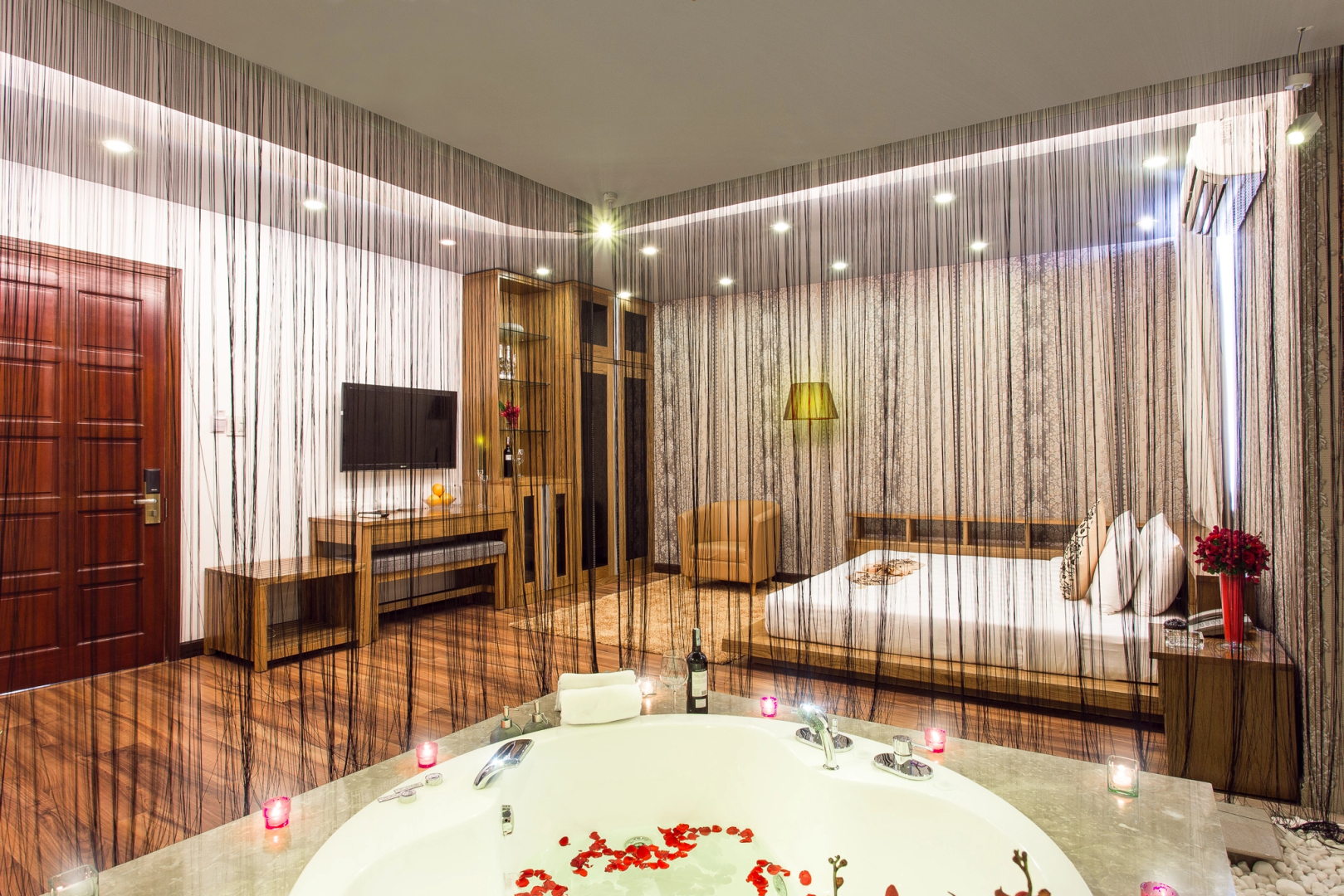Photo - Valentine Hotel