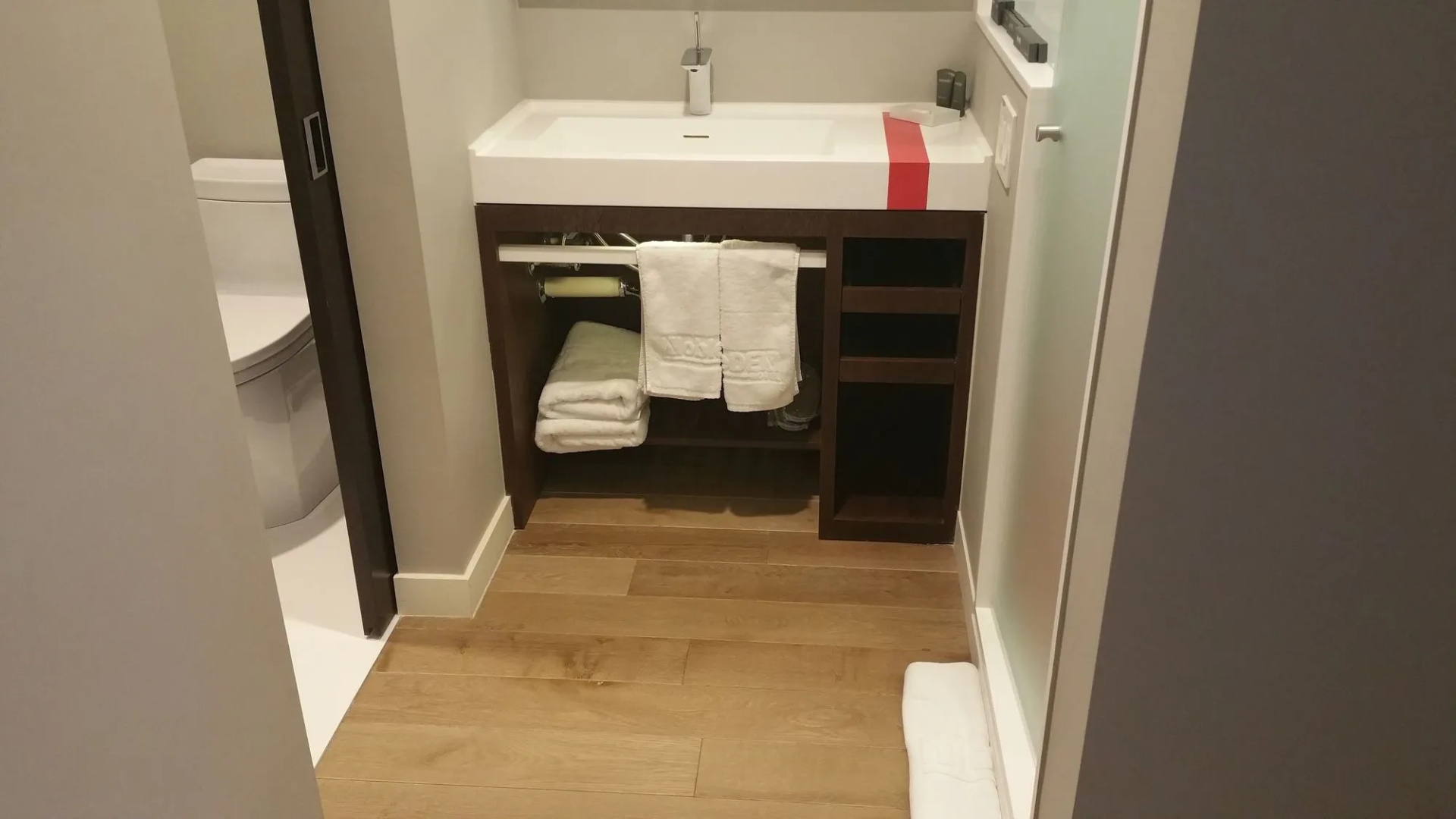 Photo - NobleDEN Hotel