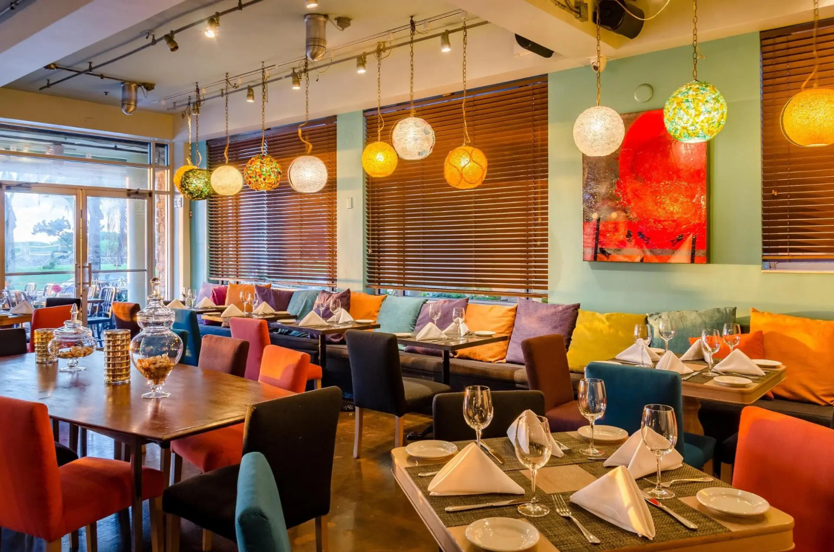 Photo - Pelican Hotel