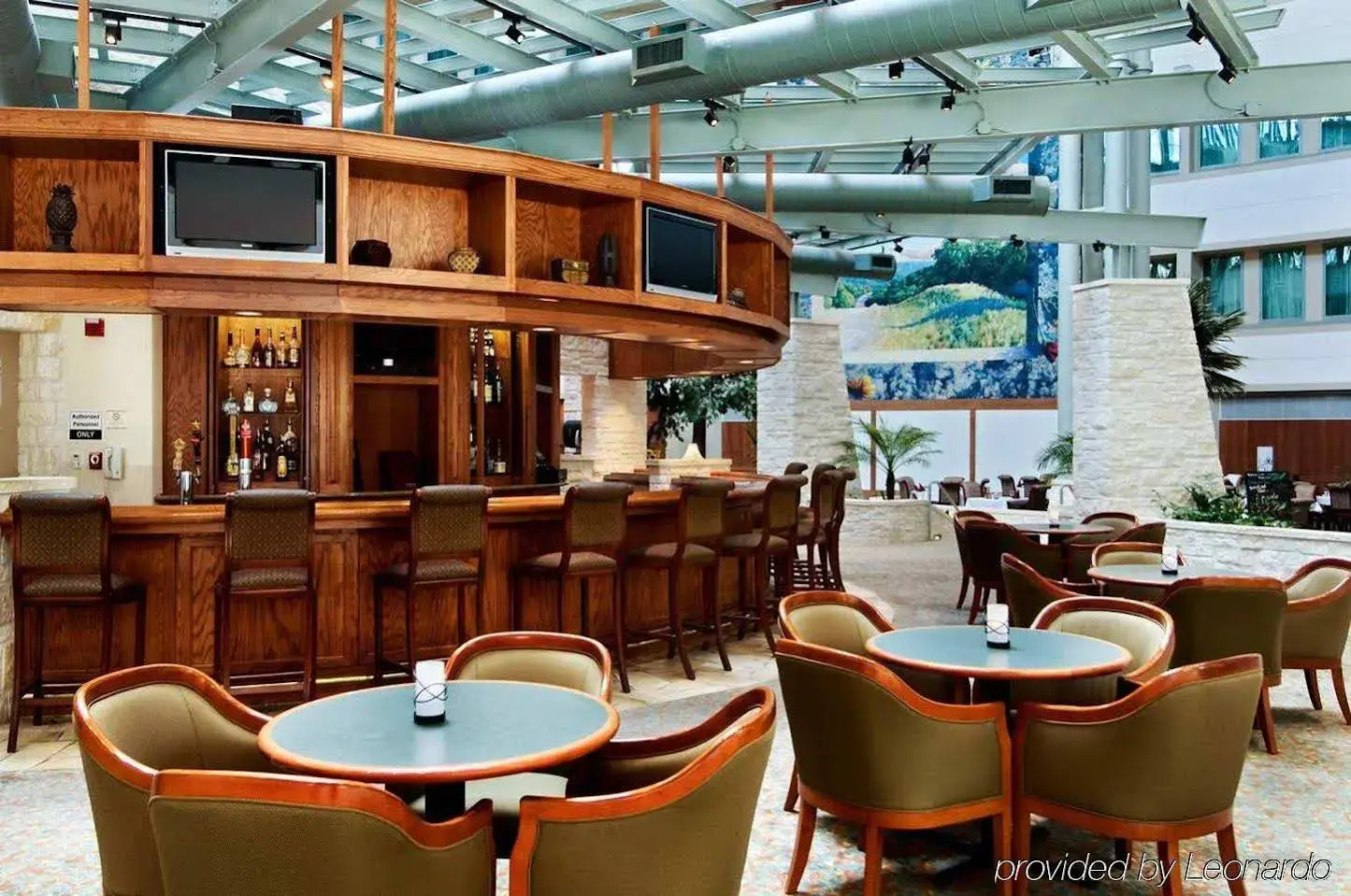 Photo - Hilton Austin Airport