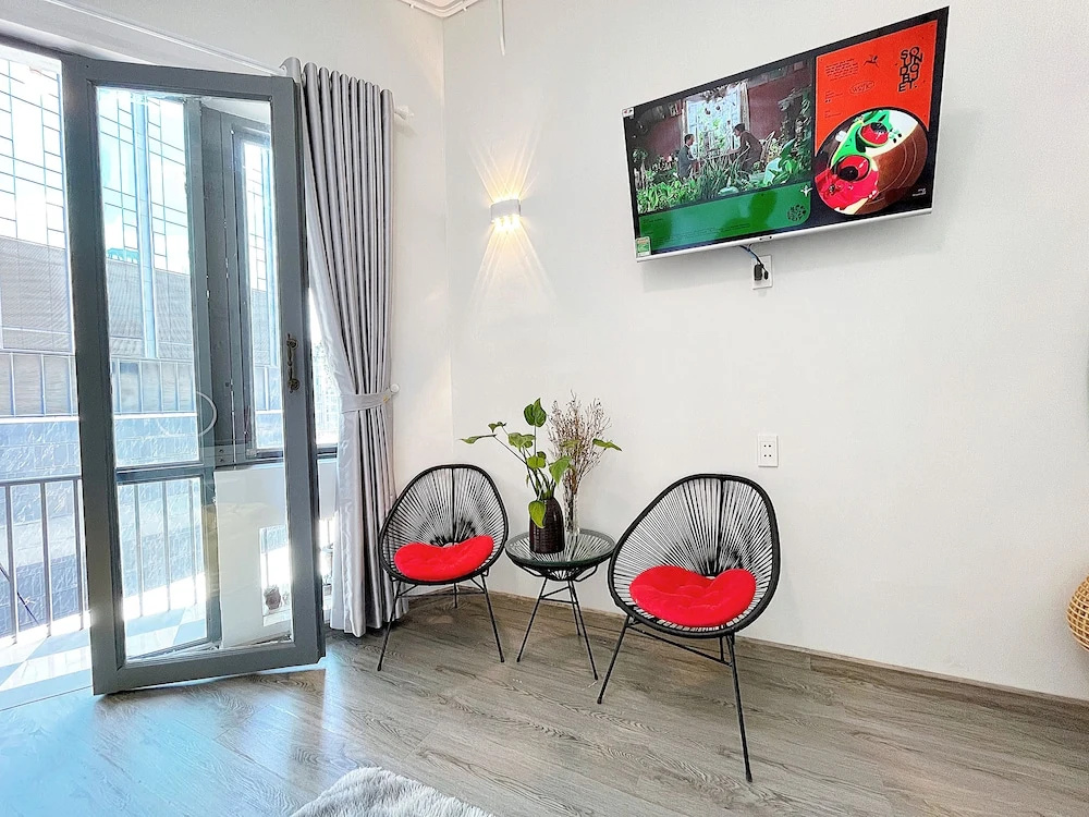 The Cafe Apartment Building