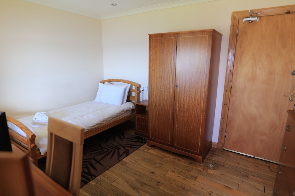 sandwick bay guest house