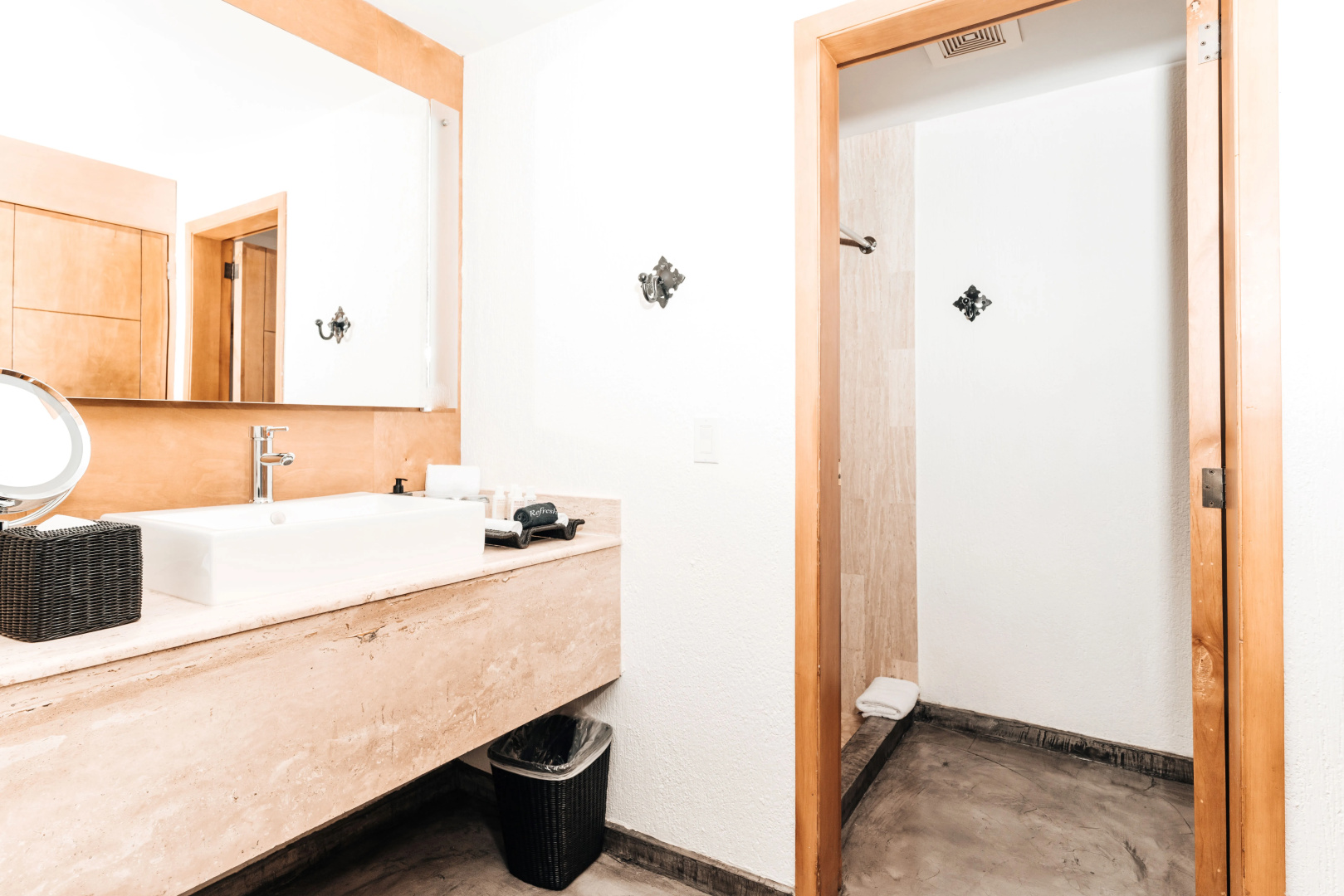 Photo - Bahia Hotel & Beach House