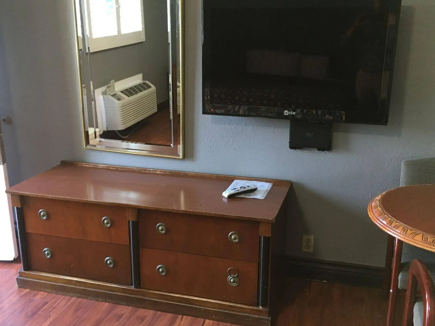 Photo - Eagle Inn Motel