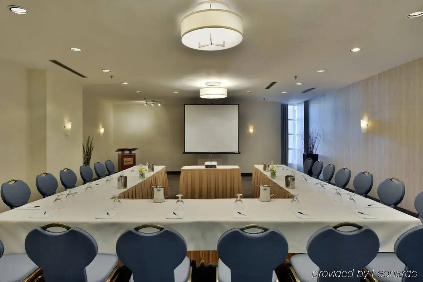 Photo - Holiday Inn - Ottawa Dwtn - Parliament Hill by IHG