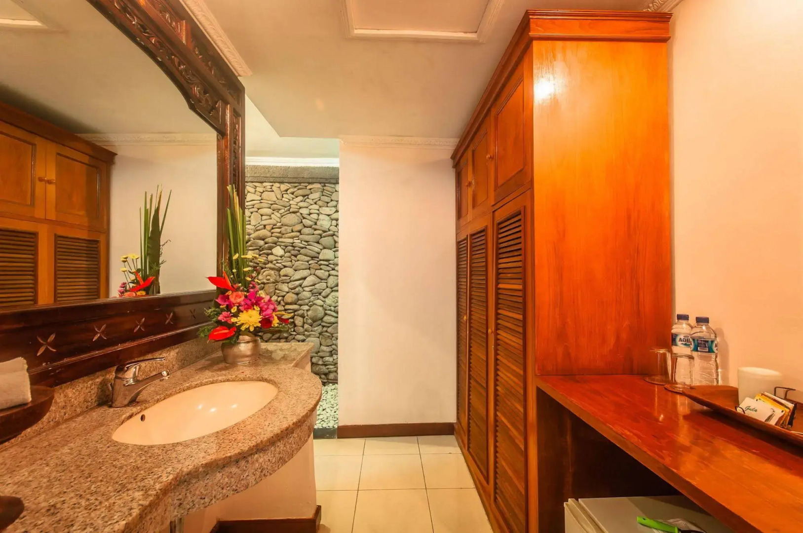 Foto - Sahadewa Resort & Spa