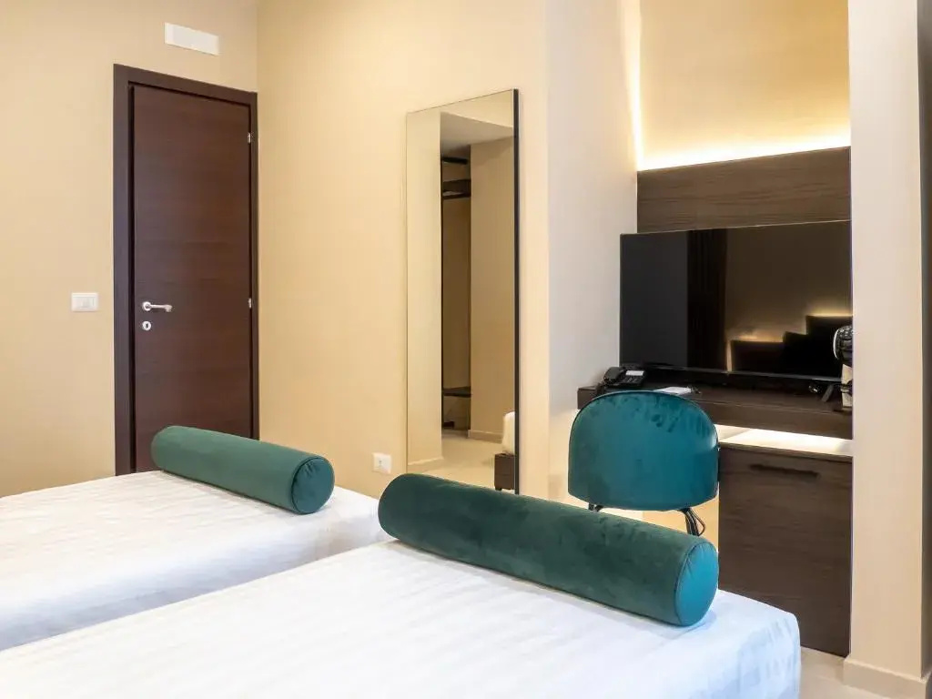 Photo - N42 Hotel