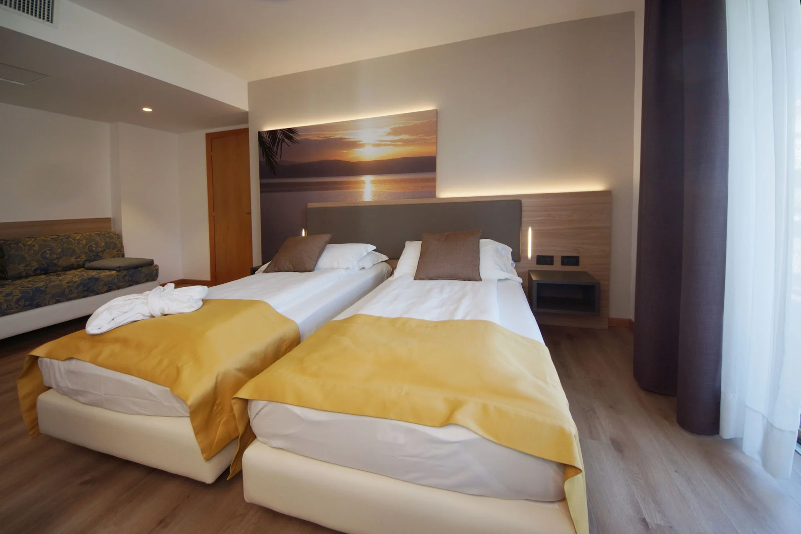 Foto - Ambassador Suite Hotel