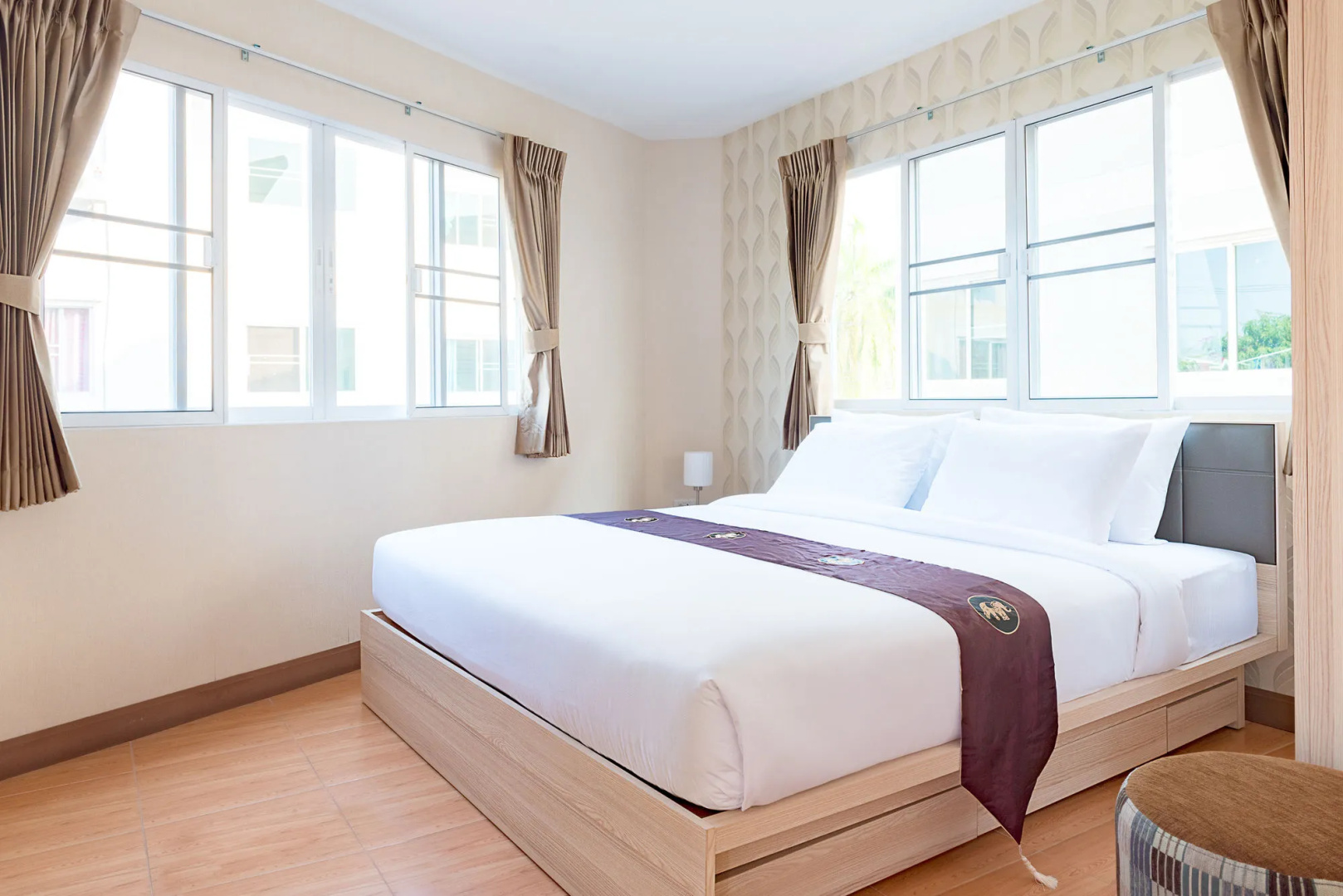 Photo - Orawan Suites