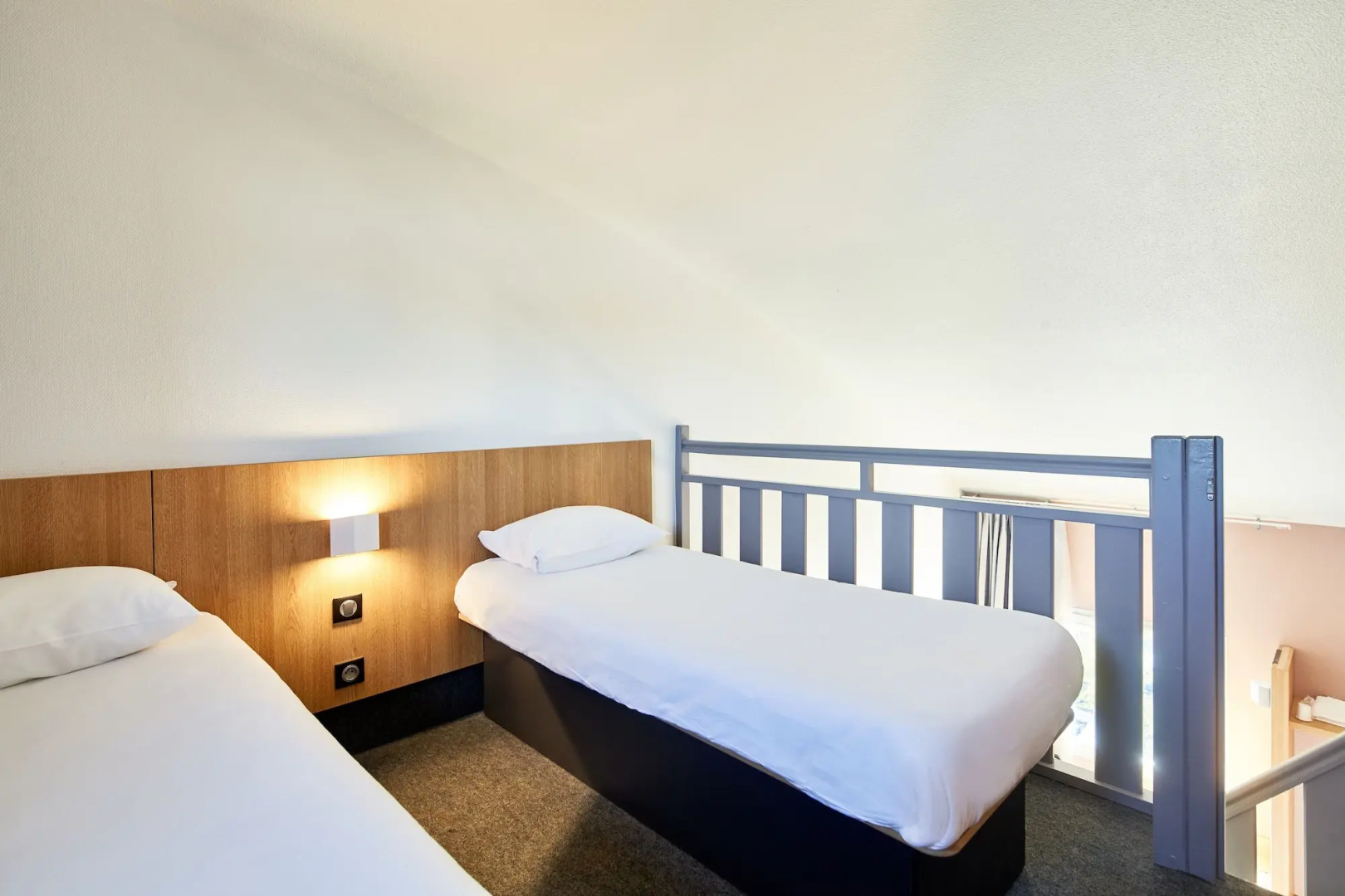 Foto - B&B HOTEL Evry Lisses (2)