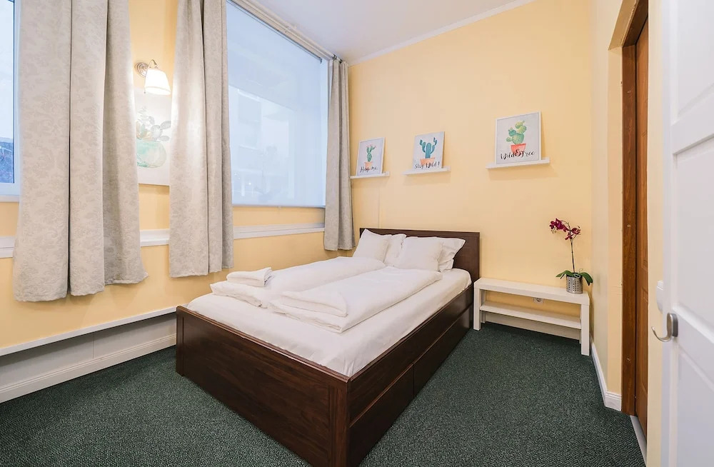 Photo - Station Self Check-in Apartments - Lollo Stay