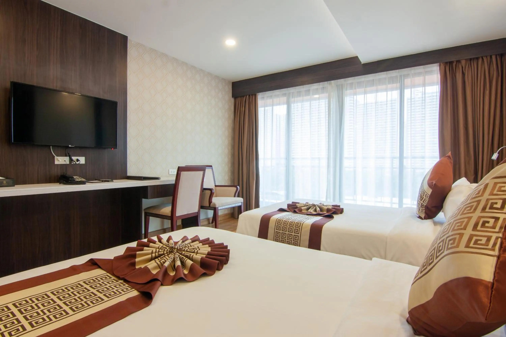Photo - Golden Jomtien Beach Hotel