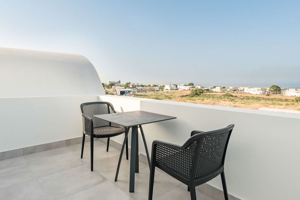 Photo - Karat Suites
