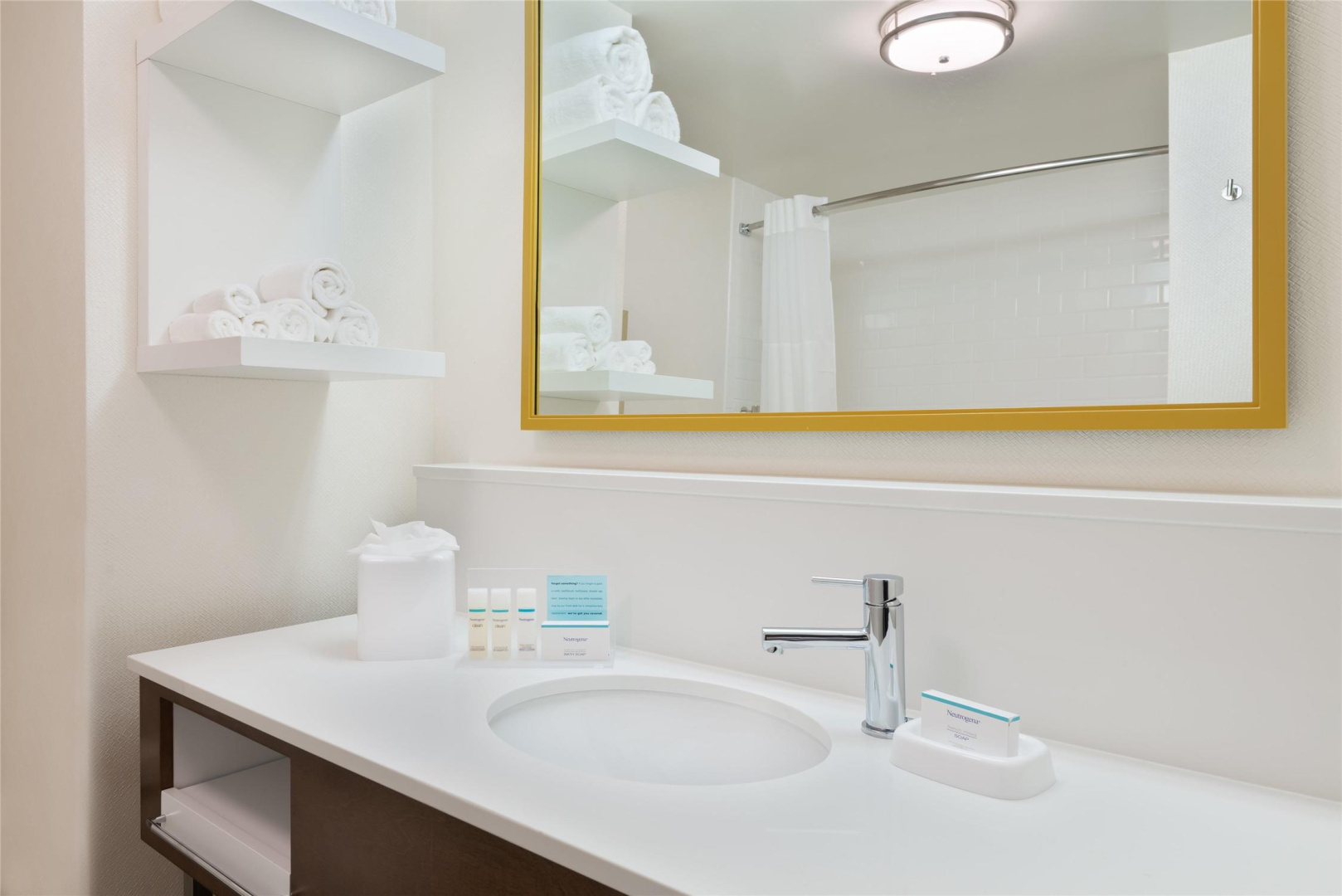 Photo - Hampton Inn & Suites Atlanta Buckhead Place