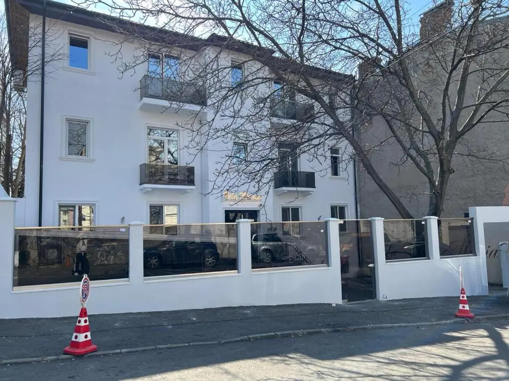 Photo - La Vila Maria