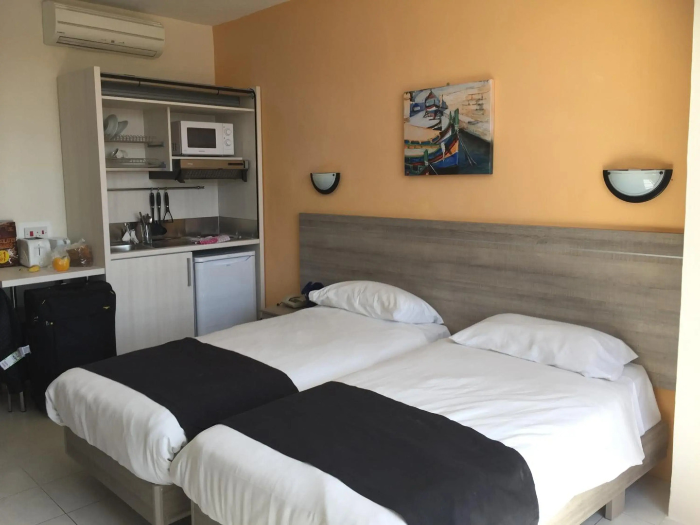 Photo - Dean Hamlet Hotel