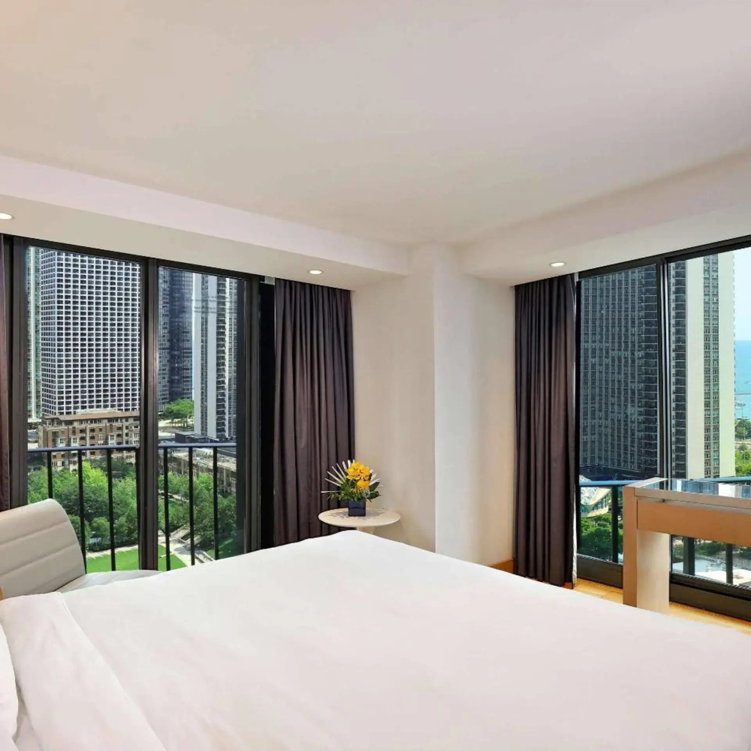 Photo - Radisson Blu Aqua Hotel Chicago