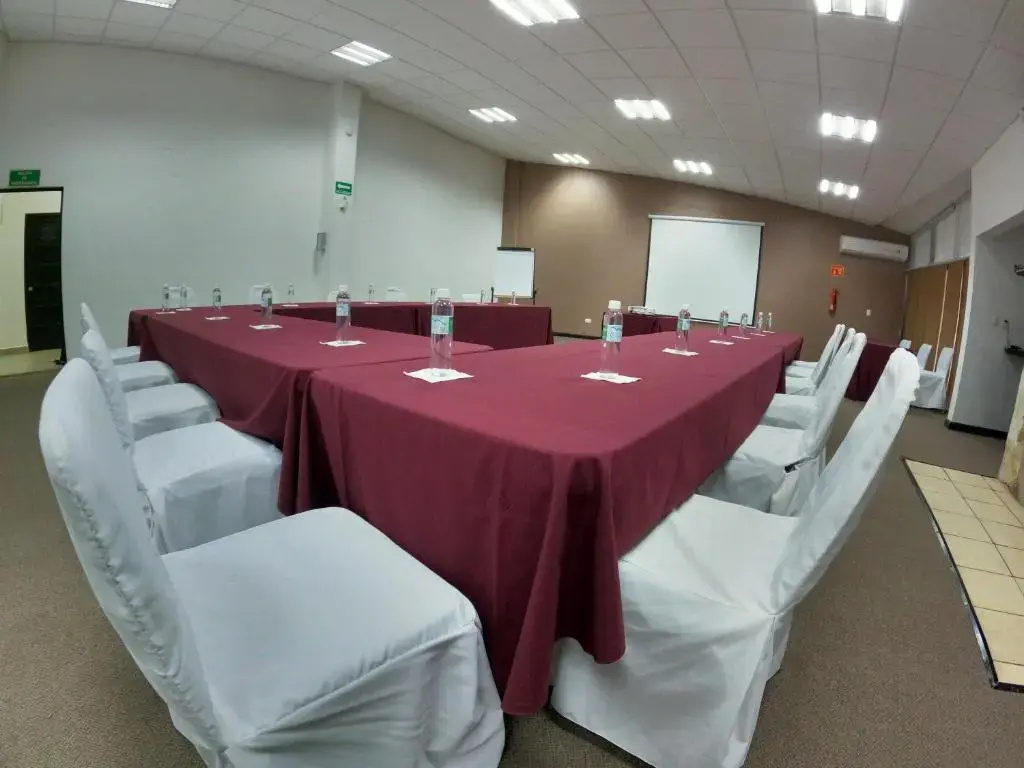 Photo - Hotel Chipinque