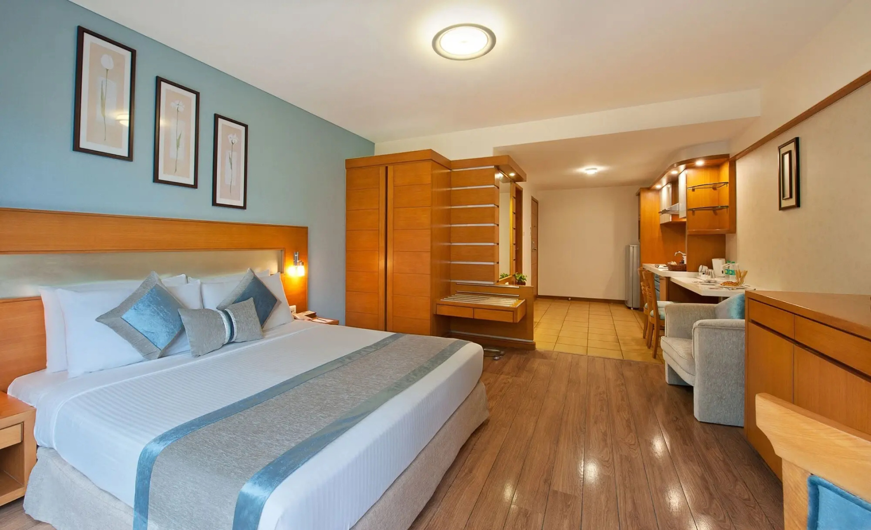 Photo - Grand Residency Hotel & Serviced Apartments