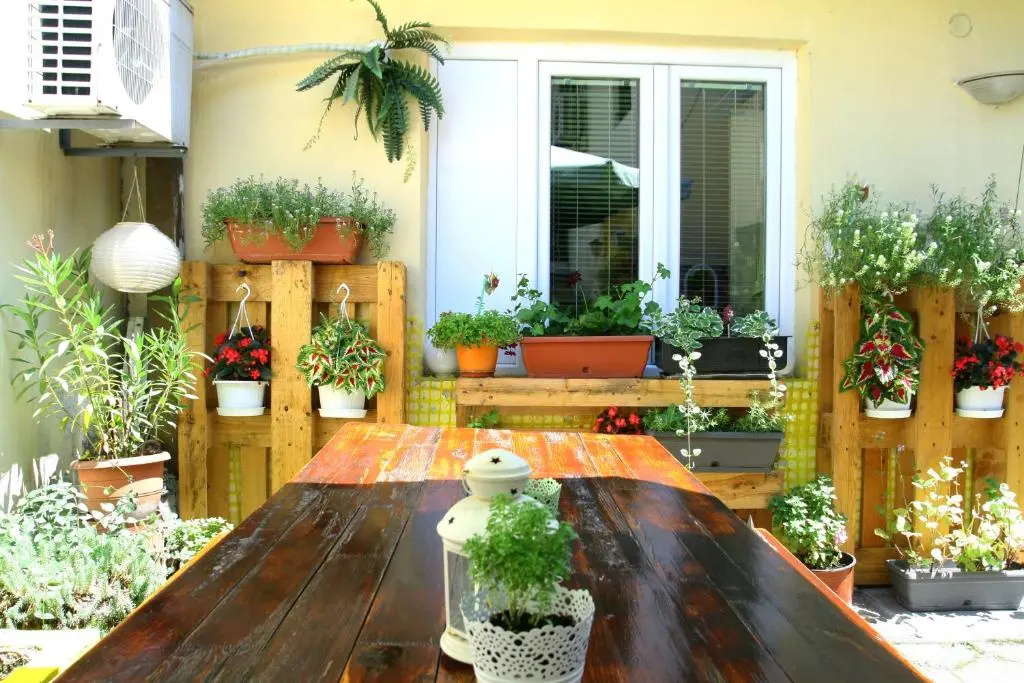 Shanti Hostel 2