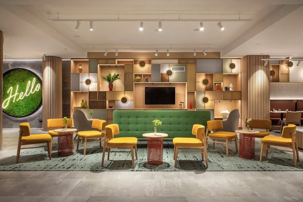 Photo - Holiday Inn Melbourne Bourke Street Mall by IHG