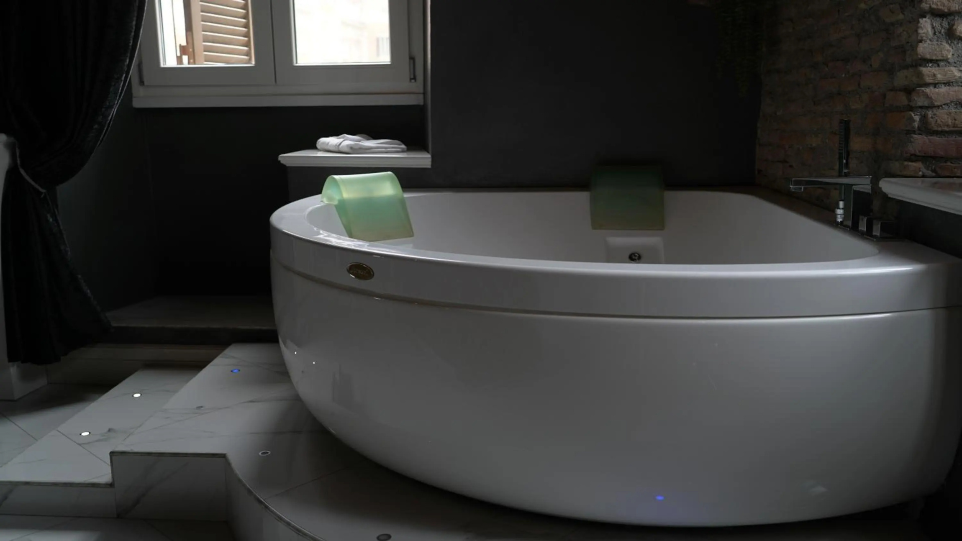 Foto - Rhome Luxury suite
