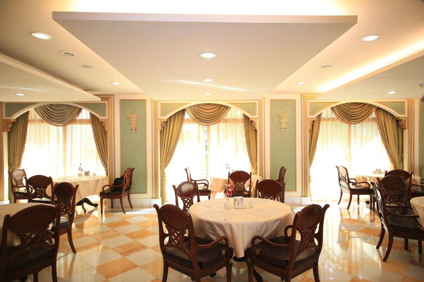 Photo - Grand Pleasure Spring Hotel