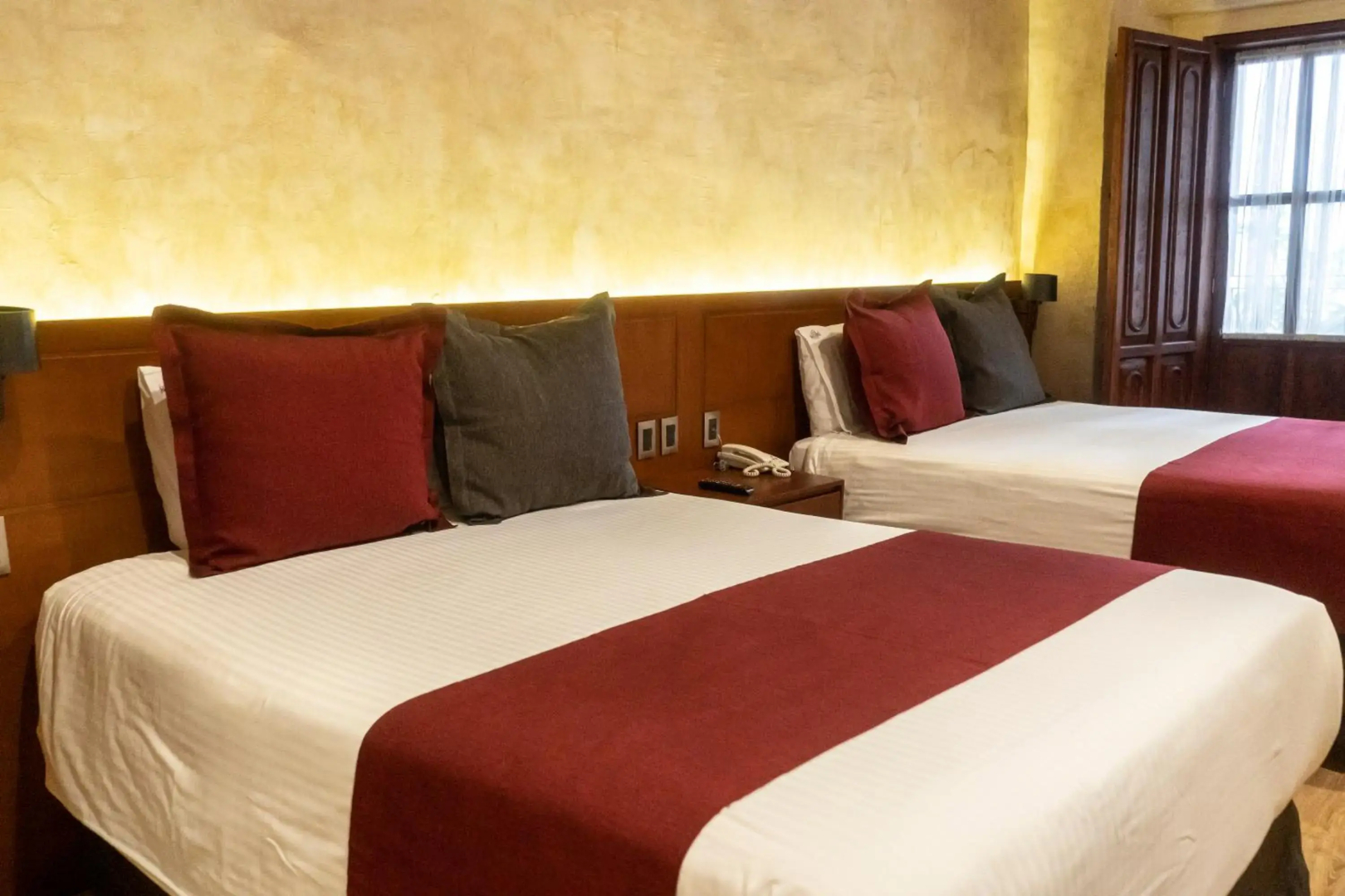 Photo - Hotel Madero