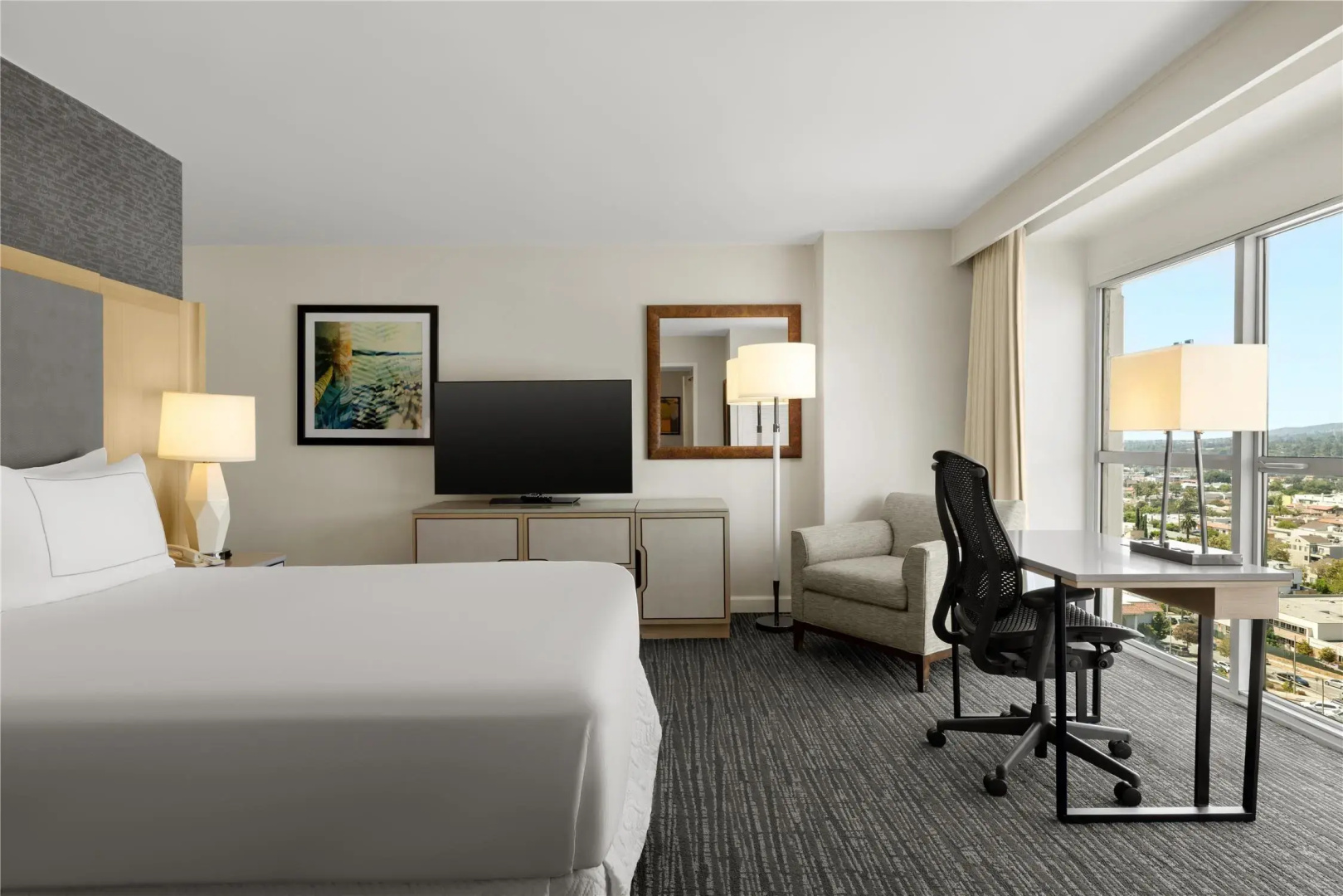 Photo - Hilton Los Angeles North/Glendale