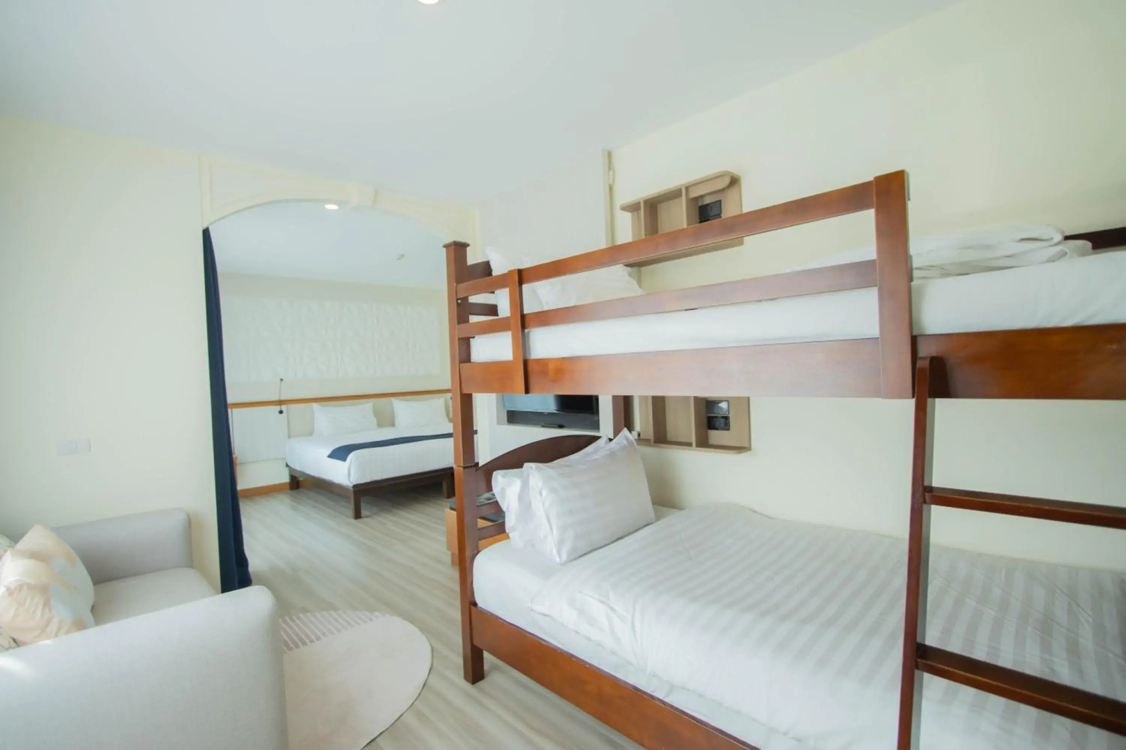 Photo - Sira Grande Hotel, Patong