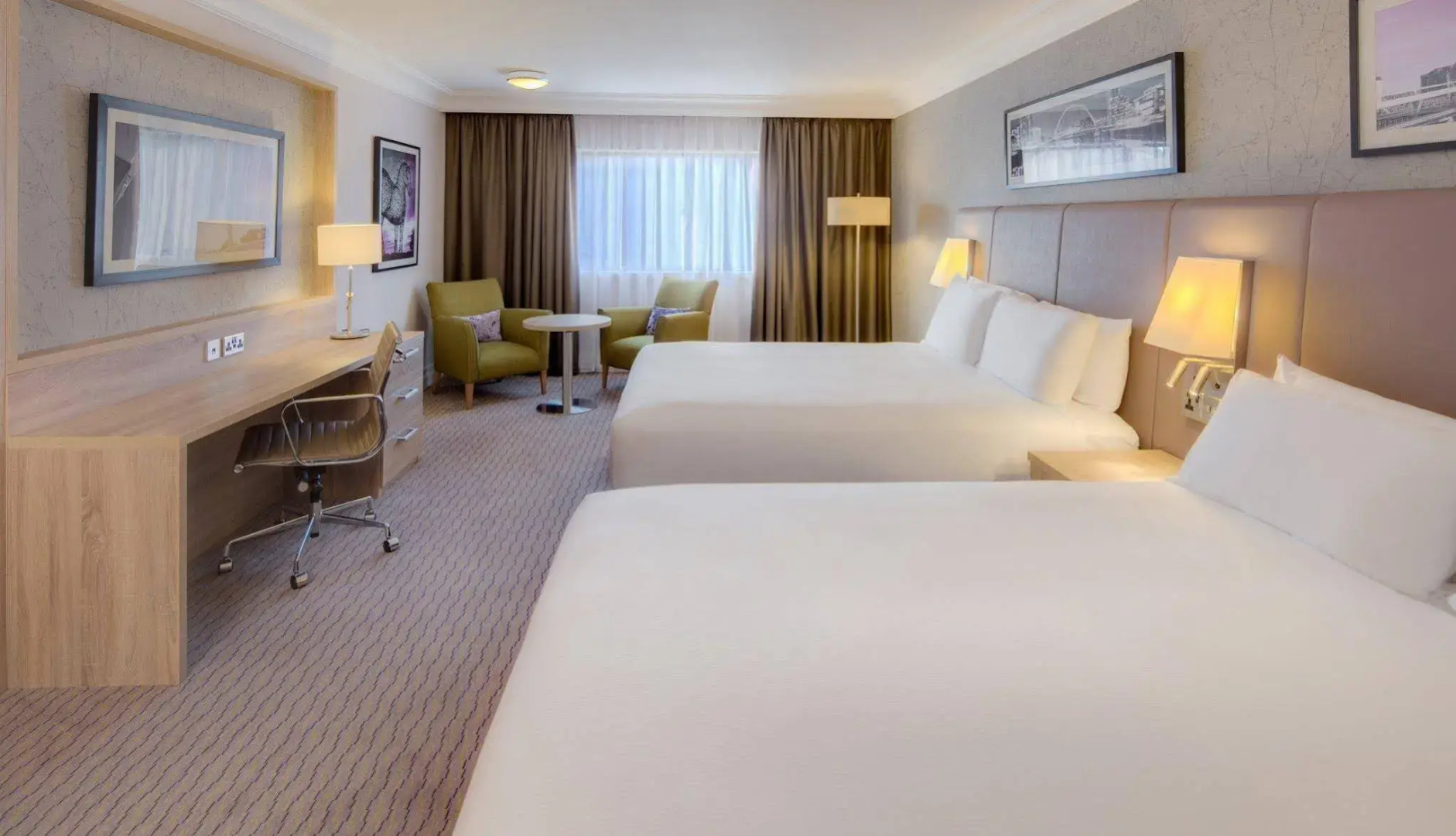 Foto - DoubleTree by Hilton Glasgow Central