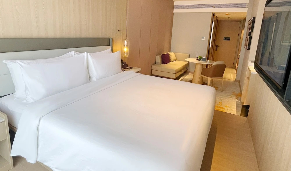 Elong Hotel Jakarta PIK