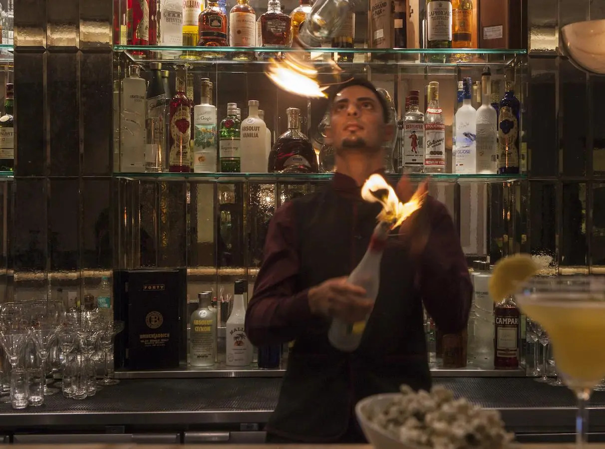 Photo - Ambassador, New Delhi - IHCL SeleQtions