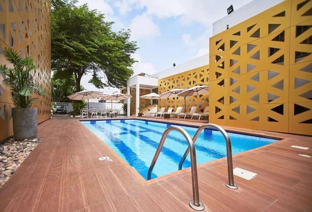 Photo - The Cabin Hotel