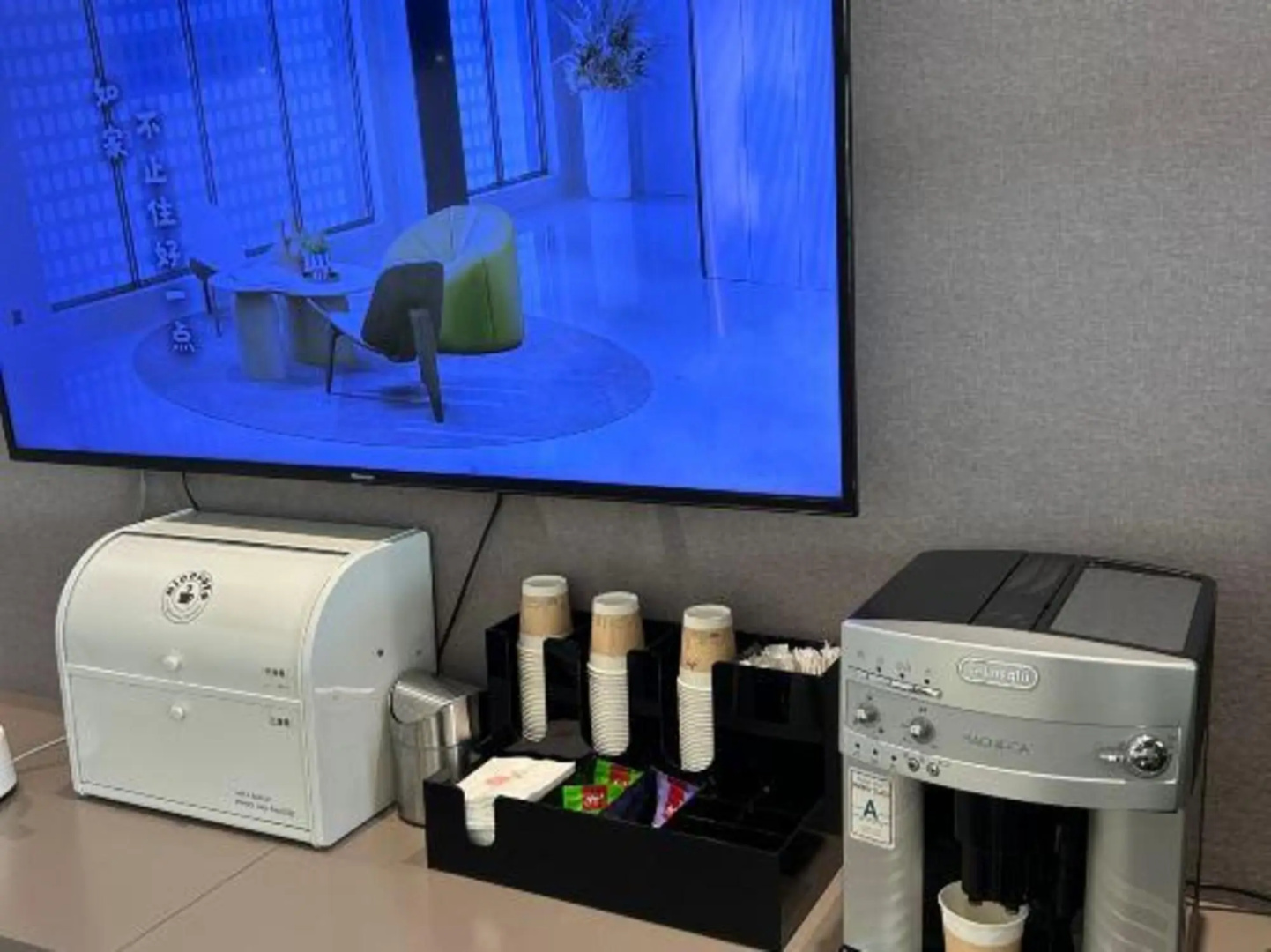 Home Inn UP Huayi Select Hotel (Dongying Yinzuo Mall Shengli Oilfield Central Hospital Branch)