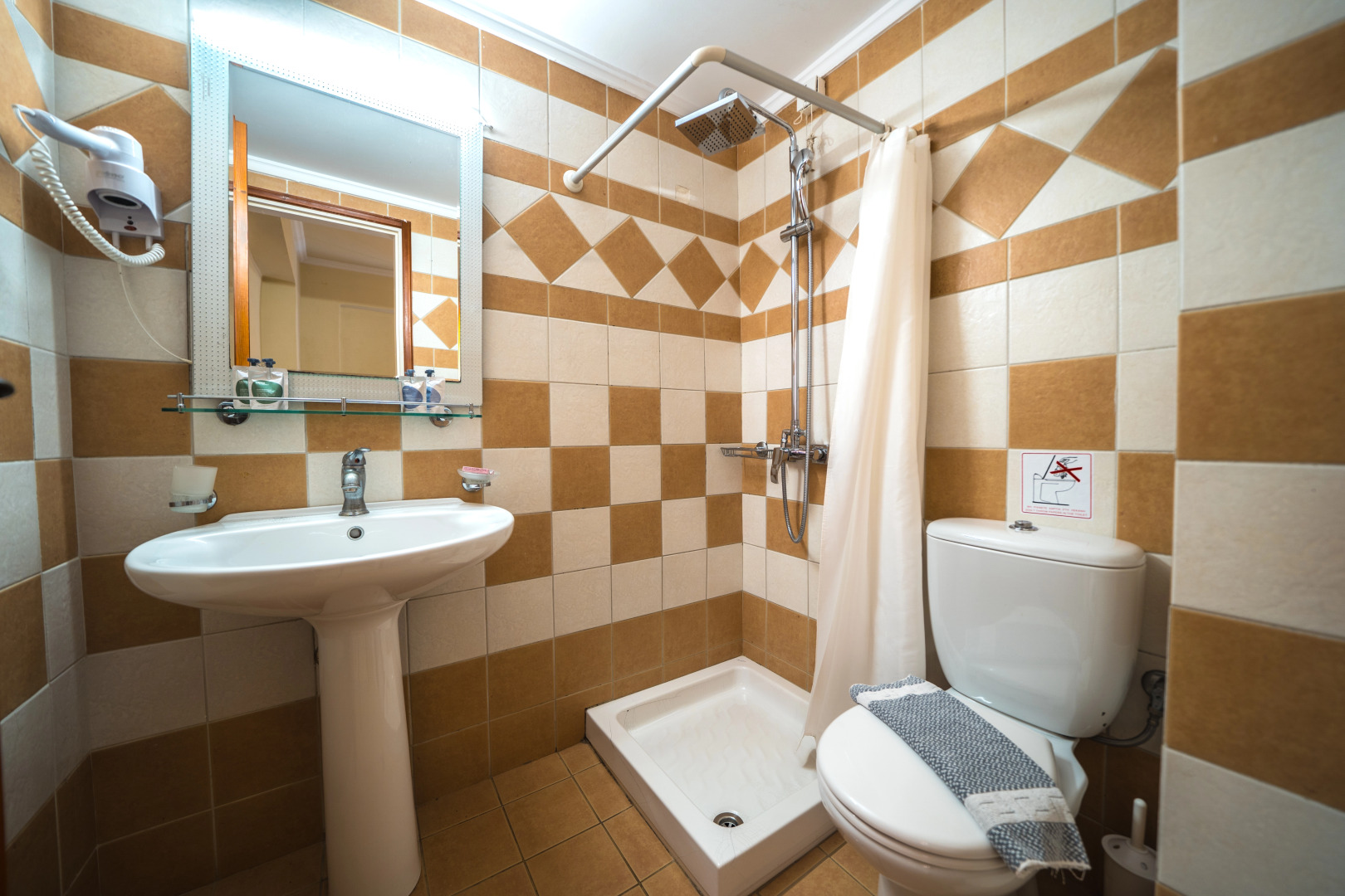 Photo - Porto Kalamaki Hotel