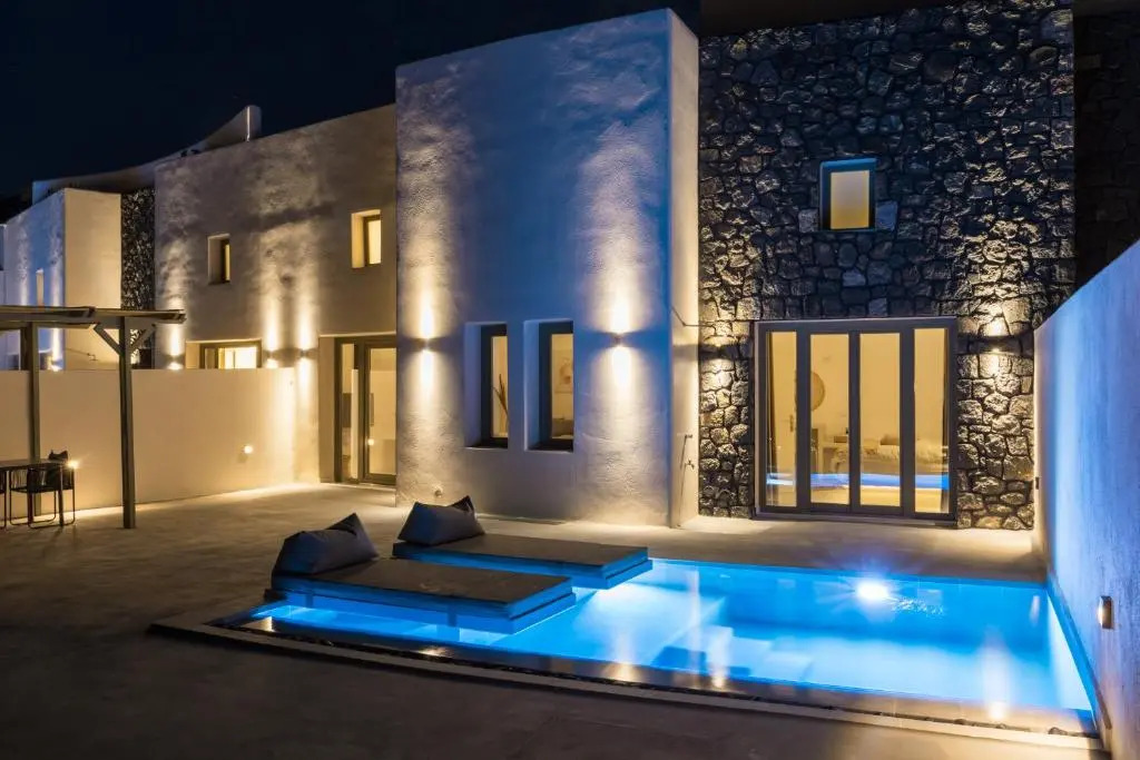 Photo - Lavadoze Luxury Suites