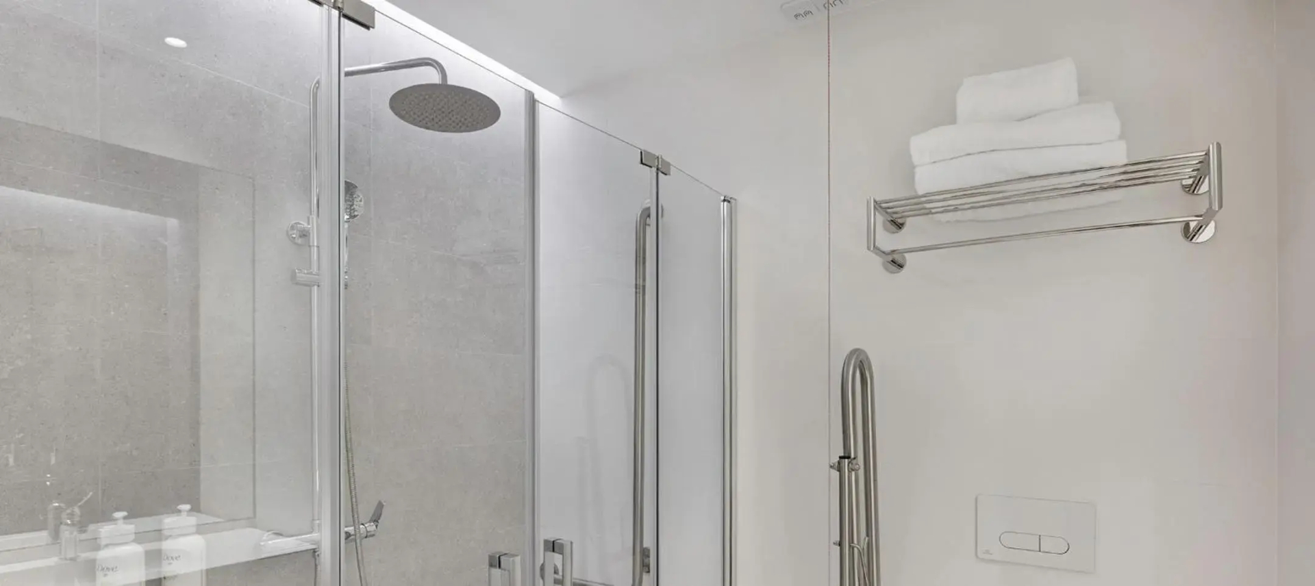 Photo - B&B HOTEL Valencia Alcàsser