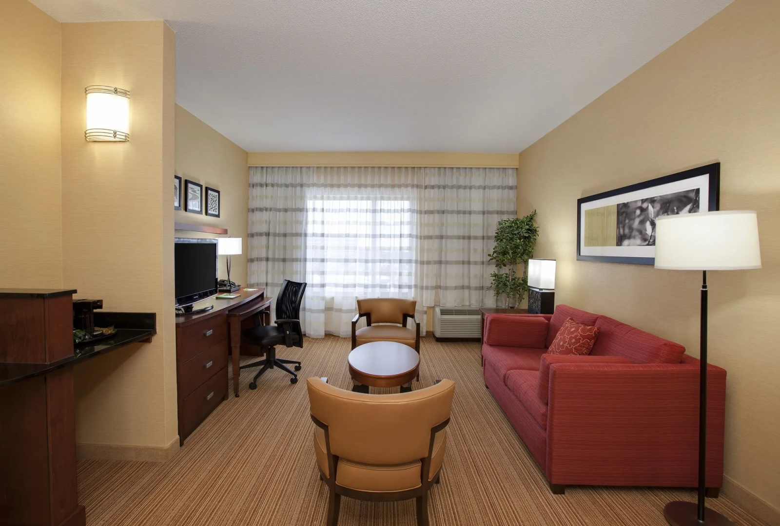 Photo - Courtyard by Marriott Chicago Schaumburg/Woodfield Mall