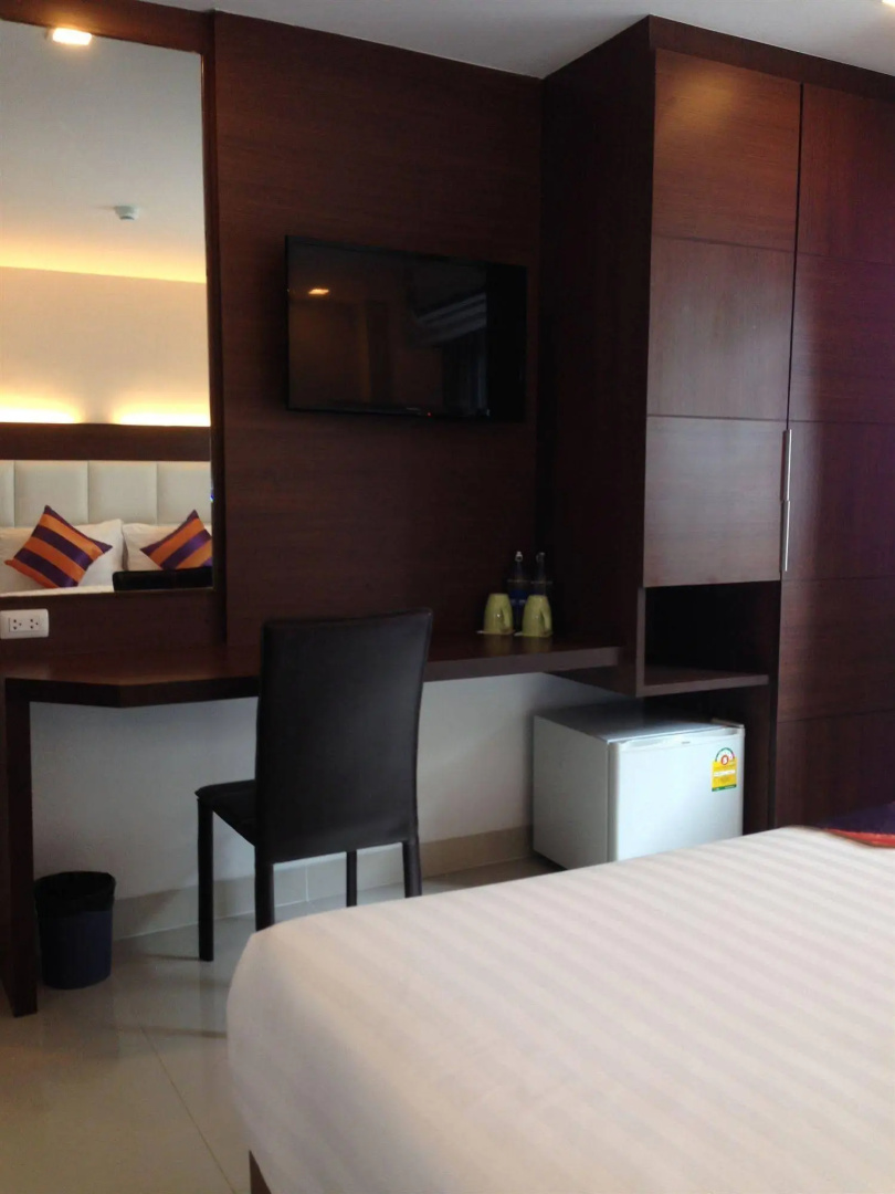 Photo - iCheck inn Nana by Aspira