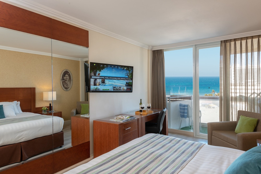 Photo - Herods Hotel Tel Aviv by the Beach