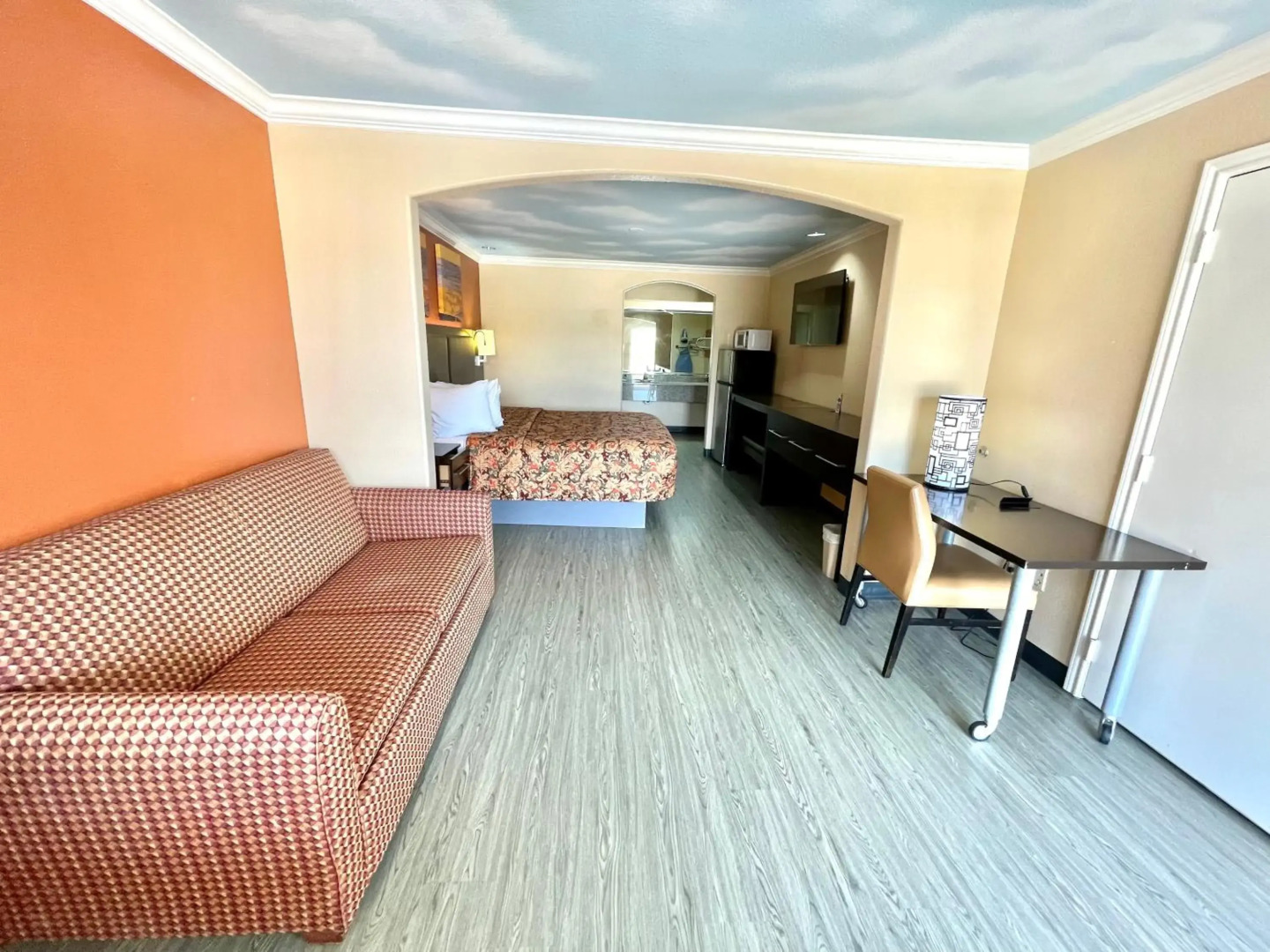 Photo - Luxury Inn Liberty