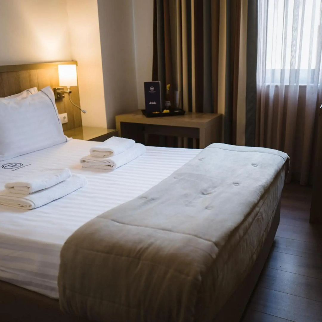 Photo - Piraeus Port Hotel