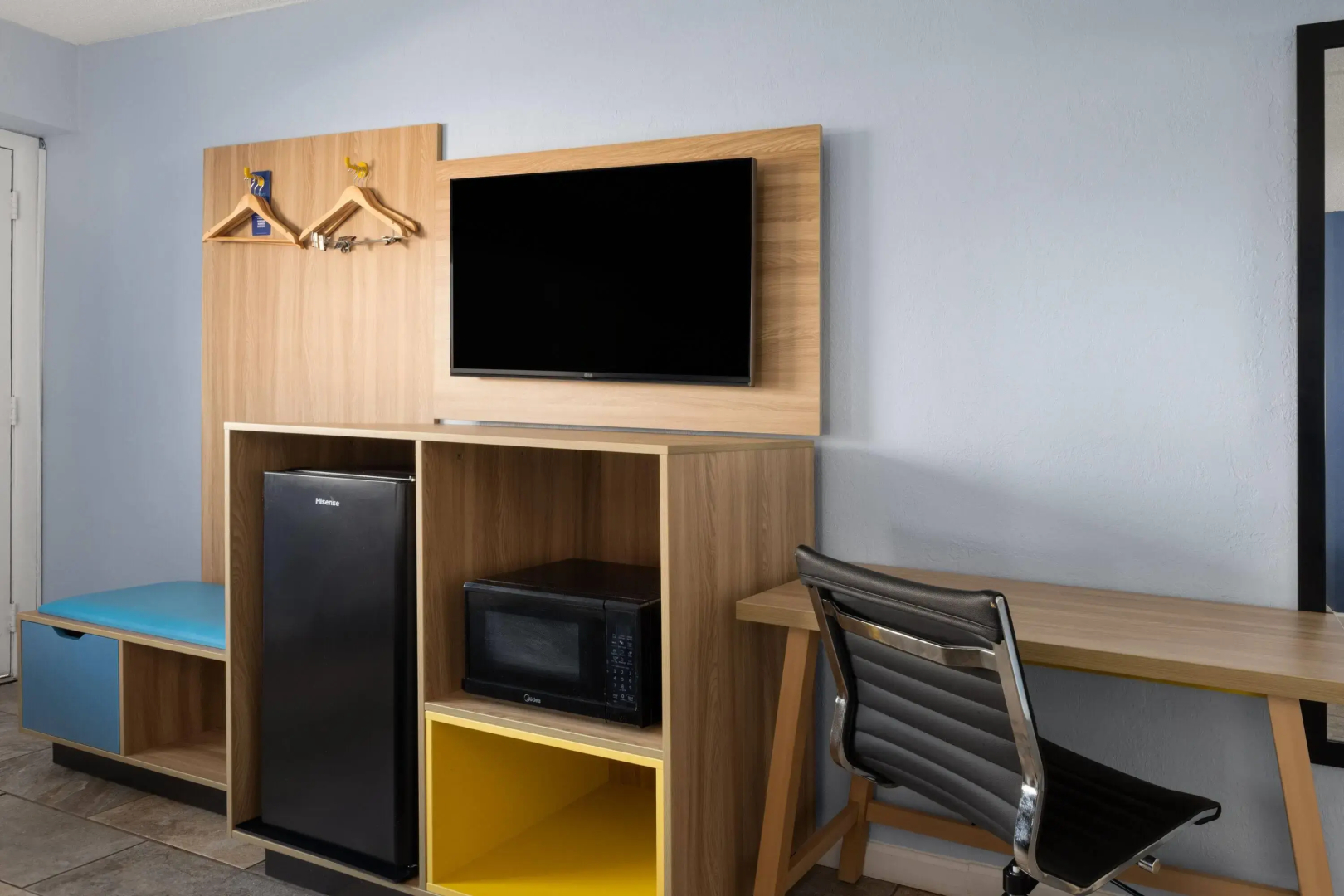 Photo - Days Inn by Wyndham Charlotte University