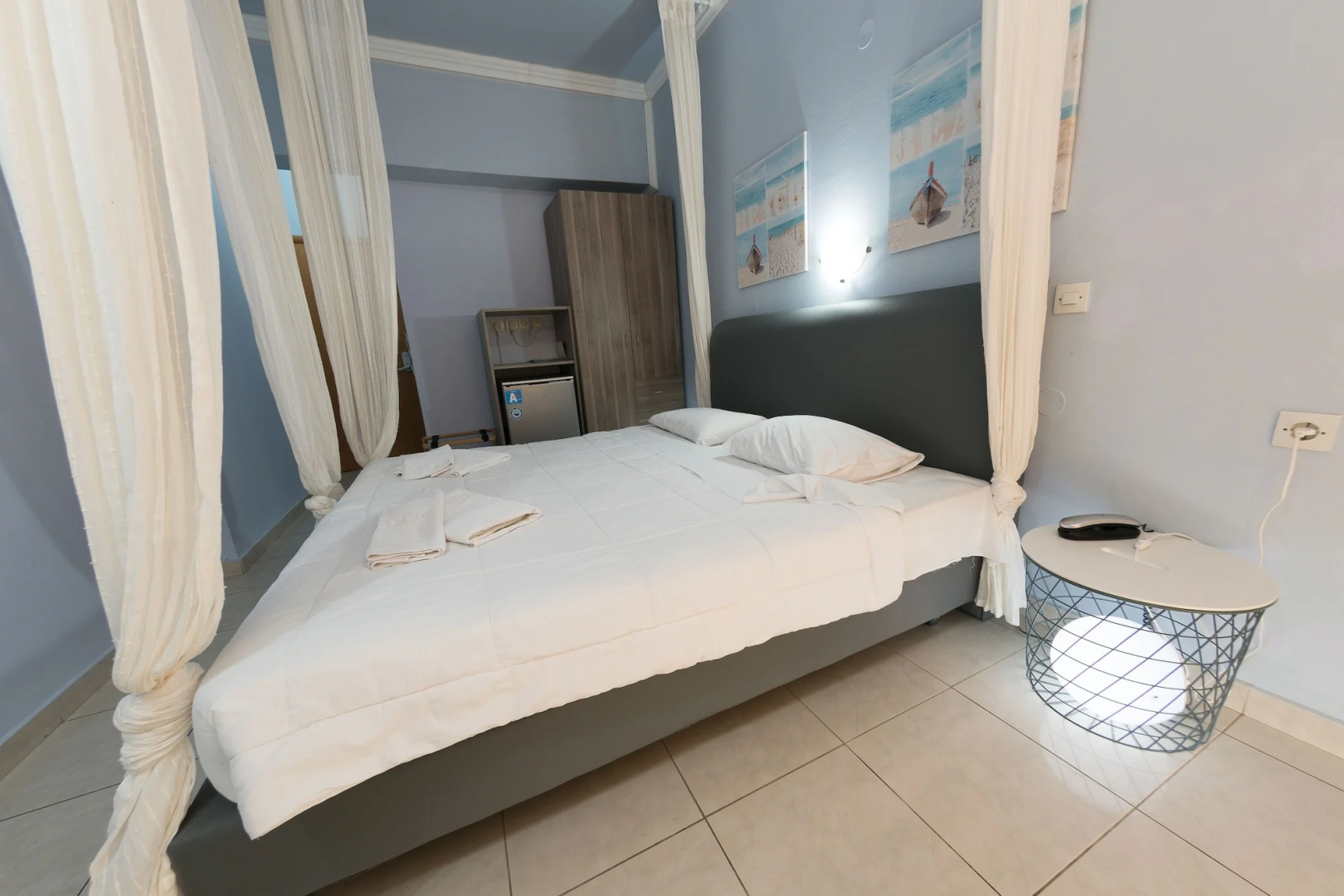 Photo - Parthenon Hotel