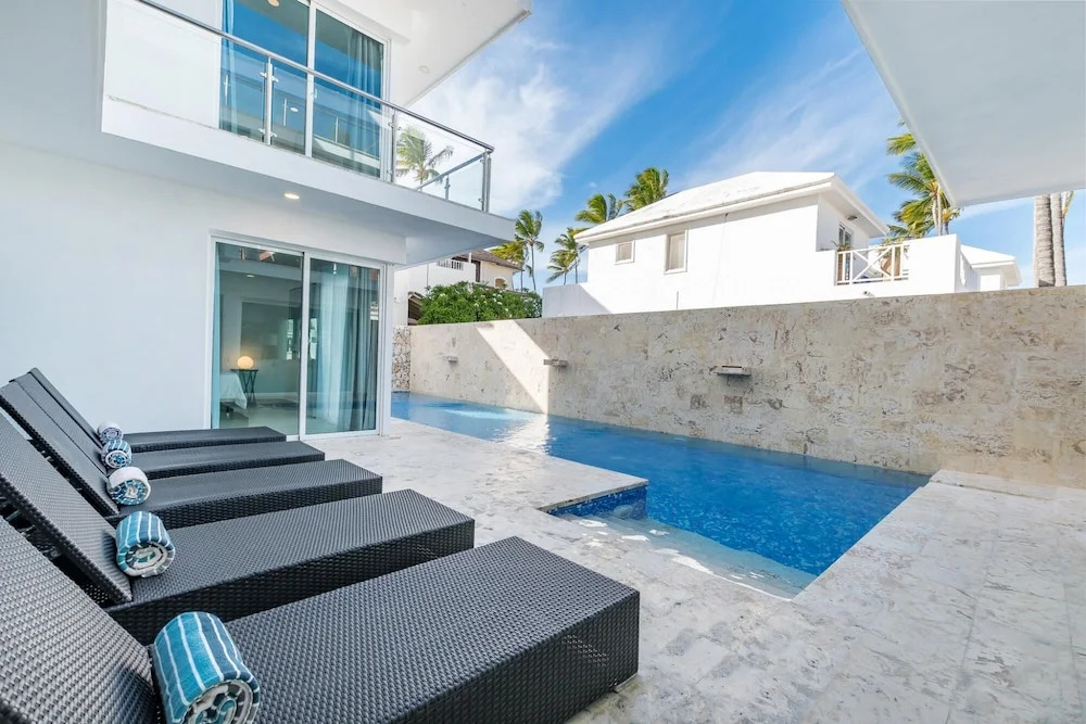 Foto - VILLA PANDORA BEACH FRONT ViLLA WITH CHEF GAME ROOM POOL